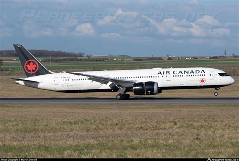 C FSBV Air Canada Boeing 787 9 Dreamliner Photo By Martin Oswald ID