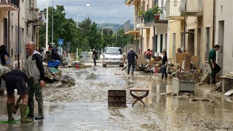 Allerta Meteo Con Il Ritorno Dei Temporali Su Sette Regioni La