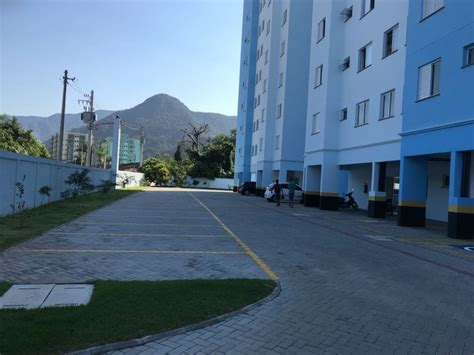 Apartamento Na Rua Santa Rita Do Passa Quatro Vila Balneario