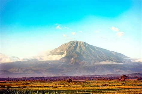 The 10 Highest Mountains in Africa