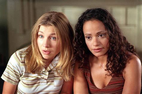 Une Blonde Une Brune Une amitié éternelle Anecdotes Séries