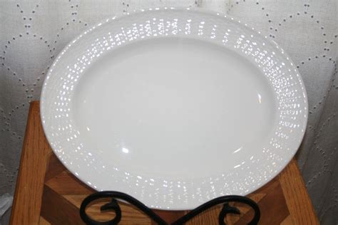 Wedgwood Nantucket Basket Weave Oval Platter 4575413917