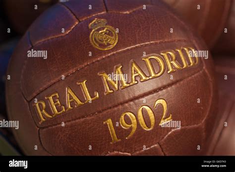 Real Madrid Logo 1902