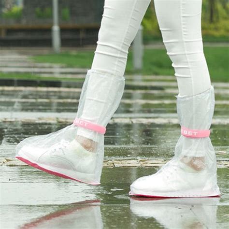 下雨天出门实在不美，但有了这些贴心“防雨神器”，再也不怕湿 搜狐大视野 搜狐新闻