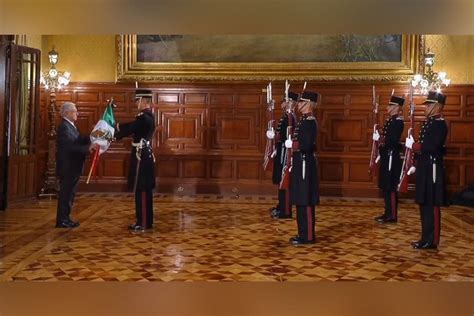 Así Se Vivió El 213 Aniversario Del Grito De Independencia En El Zócalo