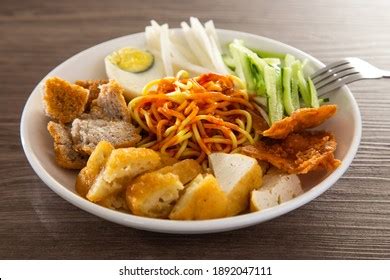 128 Rojak Mee Images, Stock Photos & Vectors | Shutterstock