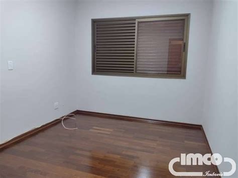 Apartamento para alugar 3 dormitórios no bairro Jardim Itamaraty em