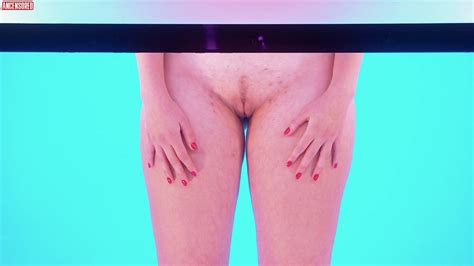 Naked Attraction nude pics página 1