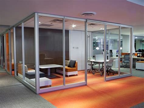 Movable Office Walls: A Better Choice for Office Flexibility - Douron