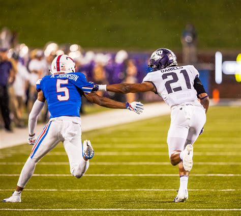 Student anticipation is high for upcoming TCU vs SMU football game ...