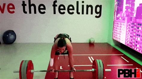 40 Hilarious Workout Fail GIFs To Make You Stay On The Couch