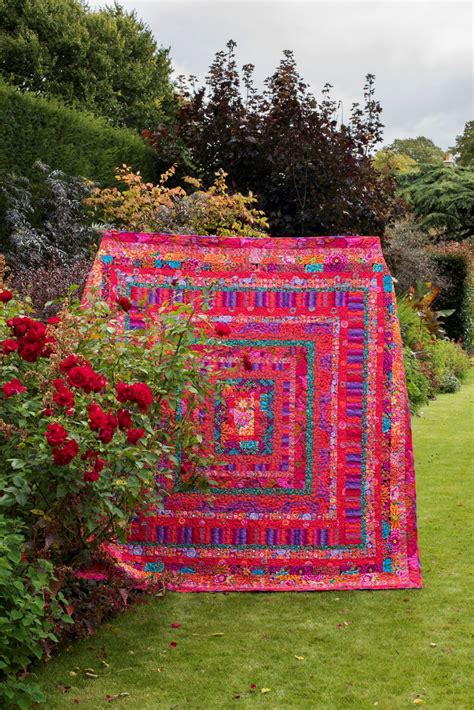 Sold Out Kaffe Fassett 6 Hour Workshop At Missouri Star Quilt Co Tickets Multiple Dates