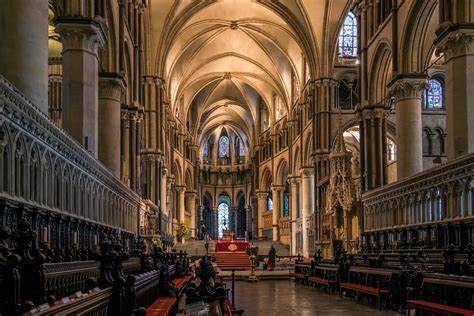 5 Awe Inspiring Gothic Cathedrals That Celebrate The Flamboyant