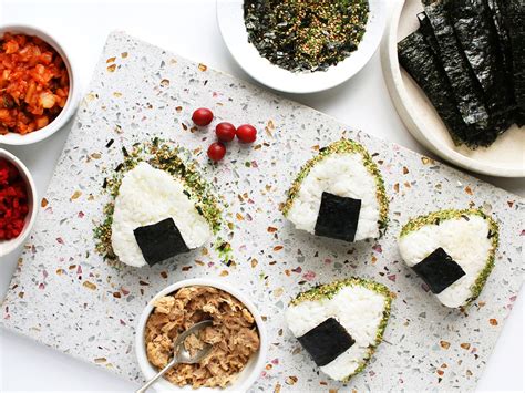 how to make onigiri rice 4