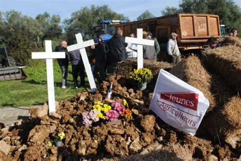 Draguignan les agriculteurs en colère se mobilisent ce mercredi 27