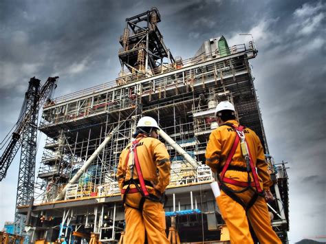 Petronas Con Pista Para Aterrizar Su Tarea Offshore En Colombia