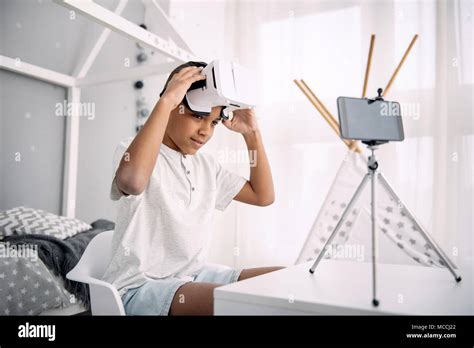 Pre teen boy gay Banque de photographies et dimages à haute résolution