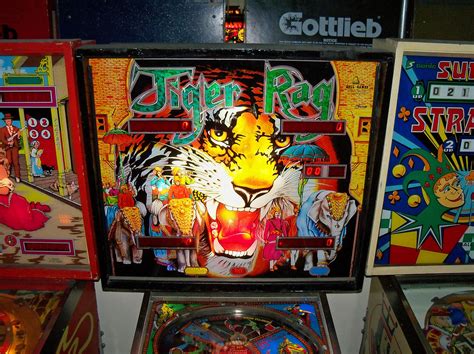 Tiger Rag Backbox For The Tiger Rag Pinball Machine Bell Flickr