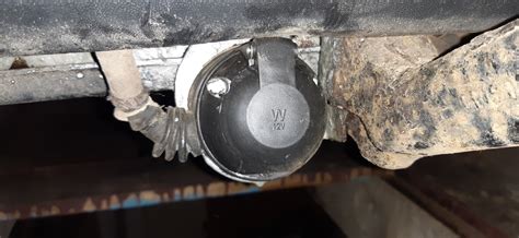 Ревизия розетки фаркопа — Volkswagen Golf Mk4, 1,9 л, 2001 года ...