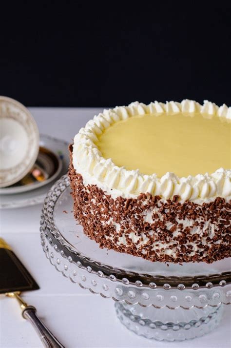 Rezept für beste Eierlikörtorte einfach gebacken saftig und so