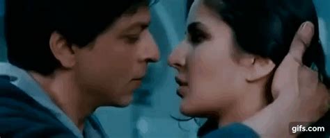 Katrina Kaif And Shahrukh Khan Kiss