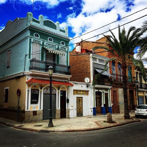 El Cabanyal El Barrio De Moda Que Te Enamorar