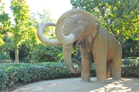 A Walking Tour of Parc de la Ciutadella, Barcelona’s Largest Park