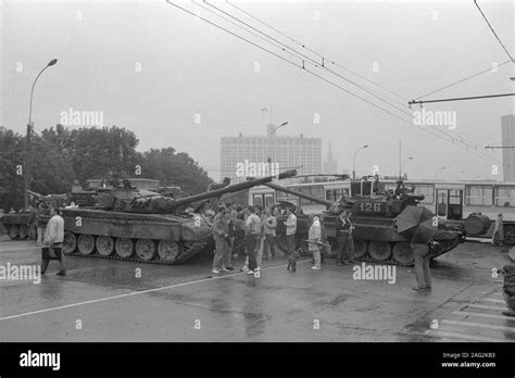 1991 coup russia hi-res stock photography and images - Alamy