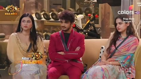 Bigg Boss 17 Live Review Munawar Mannara Aur Ayesha Ek Saath Ankita