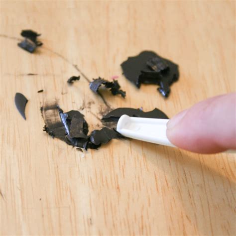 How To Remove Crayon From Hard Surfaces With Vaseline Chica And Jo