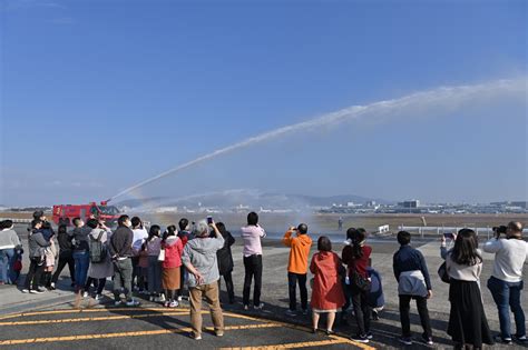 月刊エアライン編集部 on Twitter 11月21日に開催されたJ AIRチャーターフライト 大阪国際伊丹空港 日帰り体験ツアー