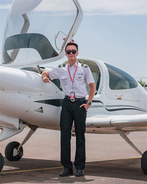 Commercial Pilot License Cpl Course Learn To Fly