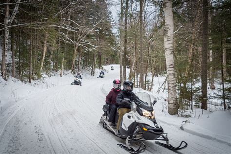 Guided Snowmobile Tours in New Hampshire | Northern Extremes Snowmobiling