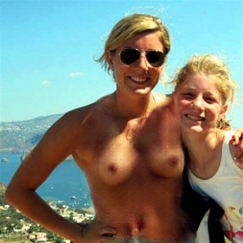 Girls Deep Fake Sluts Nude 244 1600x1200 Porn Pic