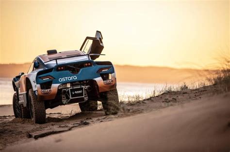 Dakar 23 Team Astara La Grande Sorpresa Di Laia Sanz E Maurizio