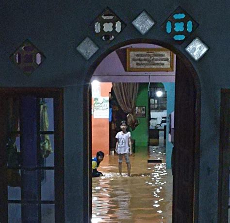 Banjir Landa Cempaka Aditya Pastikan Air Hanya Lewat Poros Kalimantan