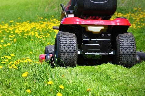 Lawn Mower Blows Fuse When Starting 9 Major Causes With Easy Fixes