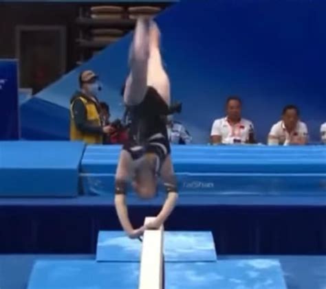 Beam saves : r/Gymnastics