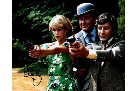 Joanna Lumley Signed New Avengers 10x8 Colour Photo Dame Joanna Lamond