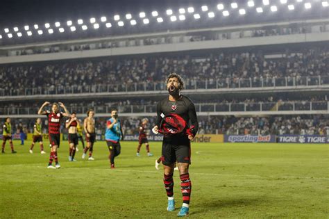 Flamengo x Santos Último confronto em Brasília teve estreia de Gabigol