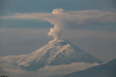 Incertidumbre Por Actividad Interna Del Volc N Cotopaxi En Ecuador