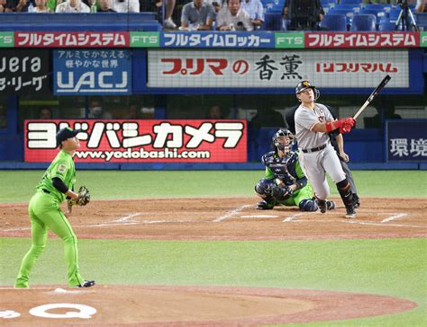 【巨人】岡本和真キング独走38号 Dena牧と12本差も「あまりそういうのは意識しない」 プロ野球写真ニュース 日刊スポーツ