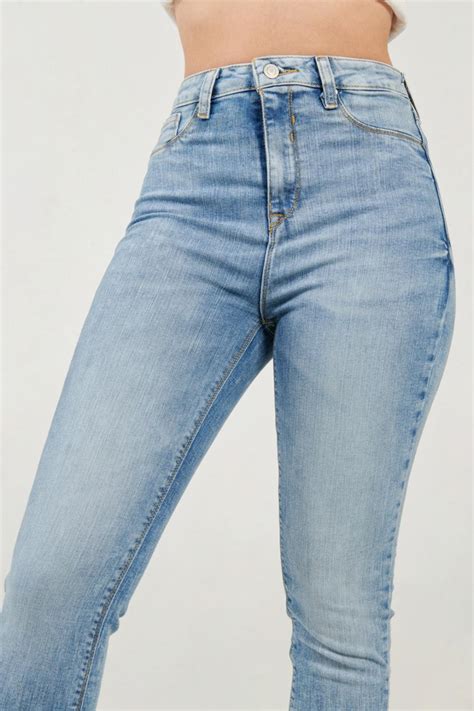 Jean Jegging Azul Claro Tiro S Per Alto Con Desgastes