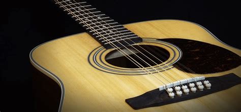 Grand Auditorium Vs Dreadnought Guitar Body Shape Models