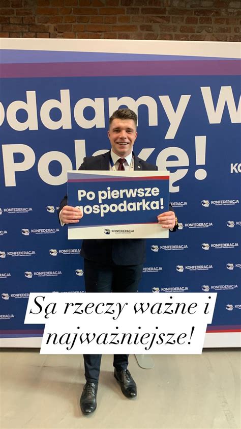 Adrian Stankiewicz on Twitter Są rzeczy ważne i ważniejsze