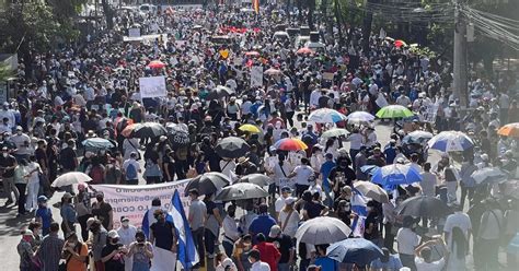 Los Salvadore Os Salen A Las Calles Liderados Por J Venes Y Mujeres