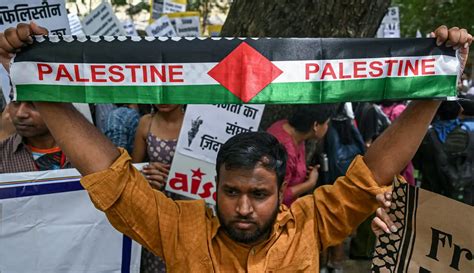 Aktivis Pro Palestina India Kecam Serangan Israel Di Kota Rafah Foto