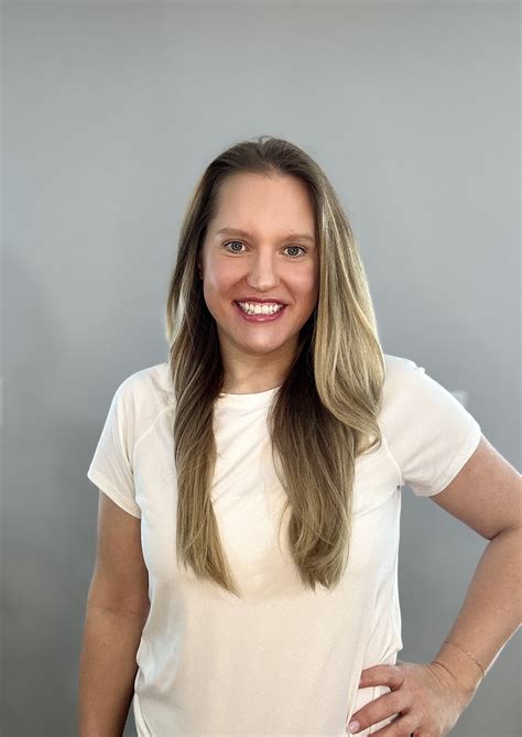 Detailed breakdown of how much does a pt make in every state 16