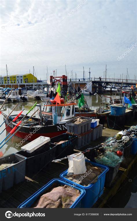 Fishing Boats Brighton Marina – Stock Editorial Photo © YAY_Images ...