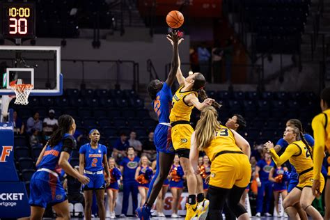 Gators Womens Basketball Holds Off Missouri To Advance Espn 981 Fm 850 Am Wruf